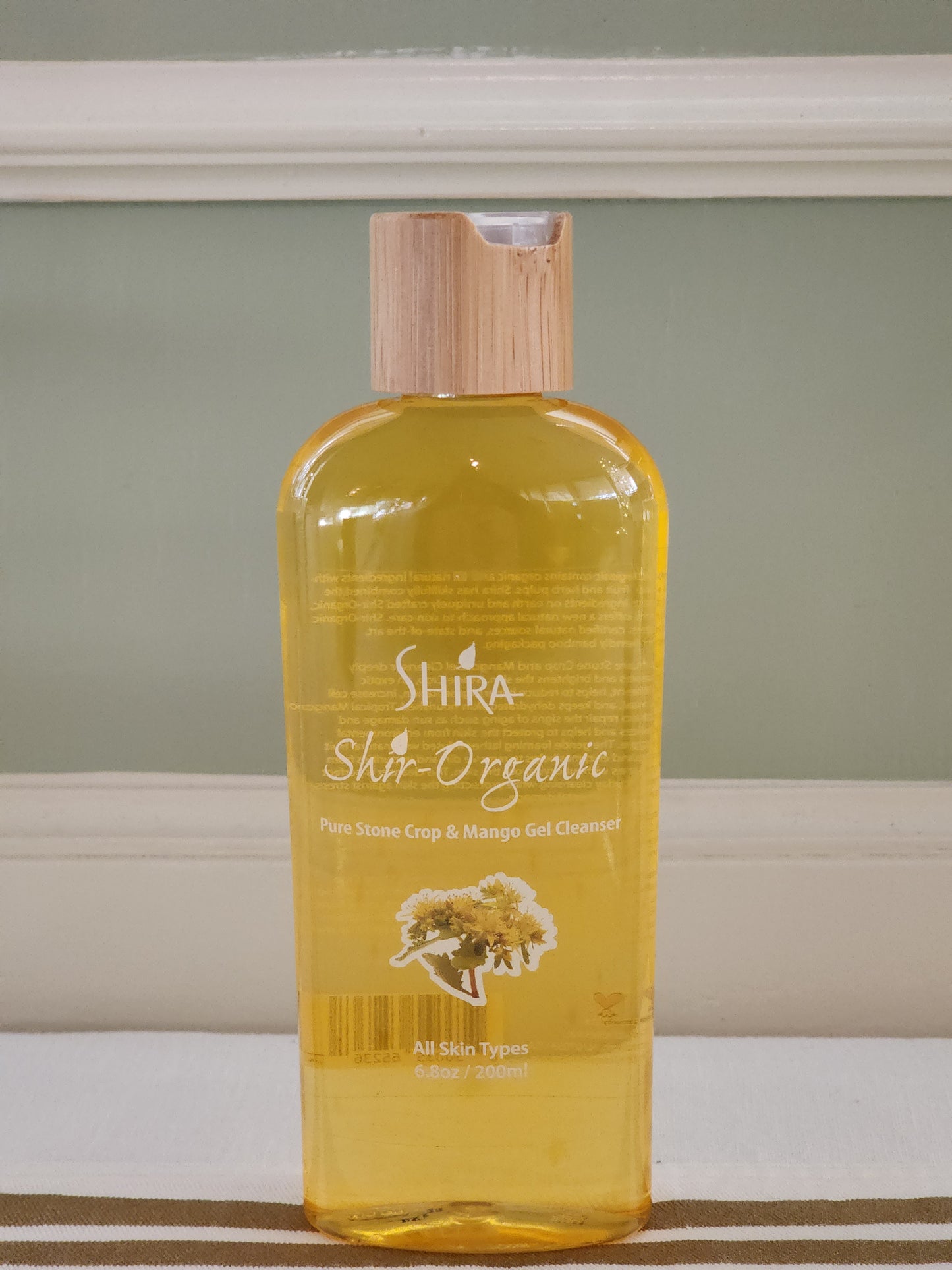 Pure Stone Crop & Mango Gel Cleanser